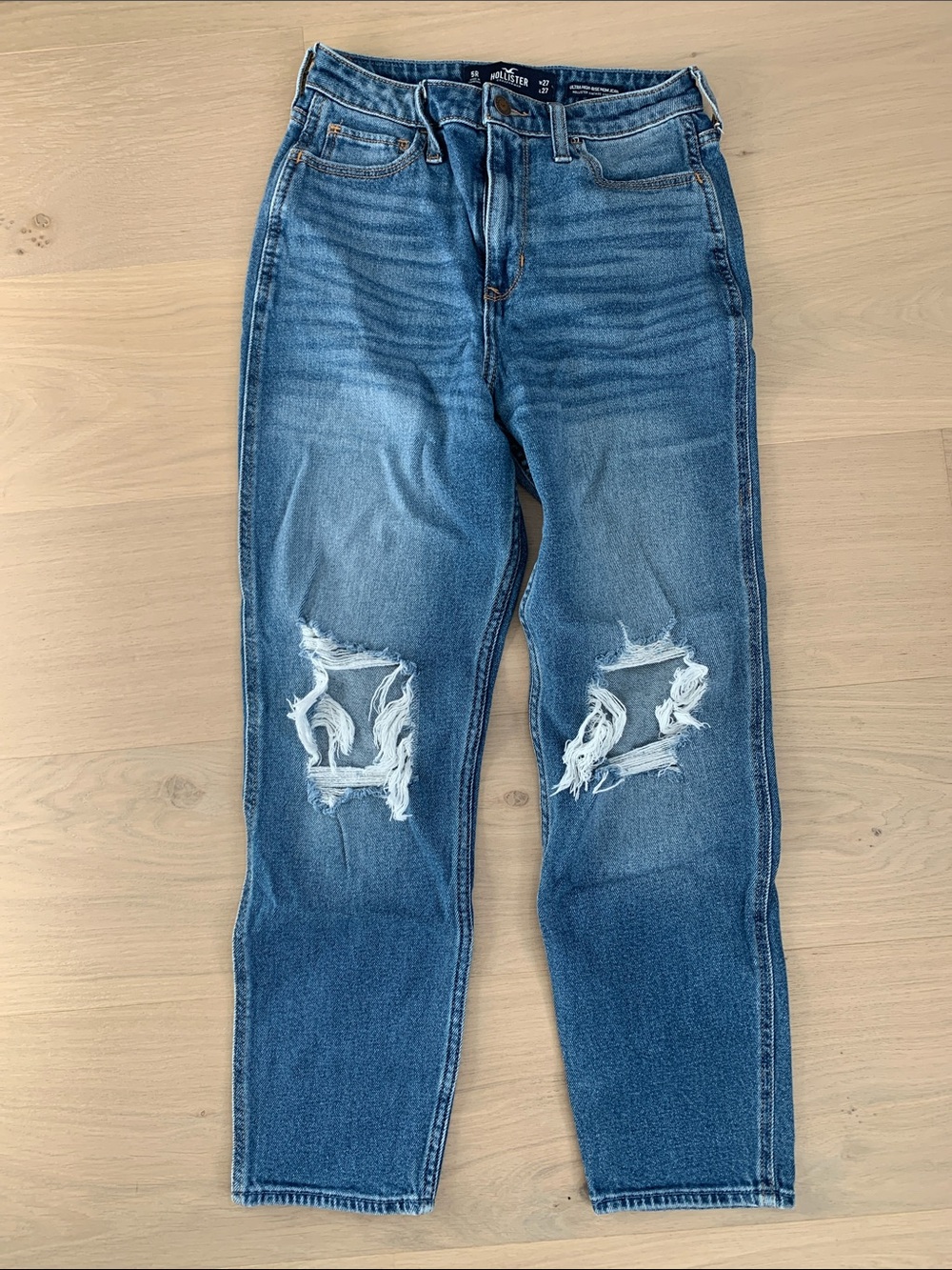 Hollister High-Rise Distressed Blue Jeans
